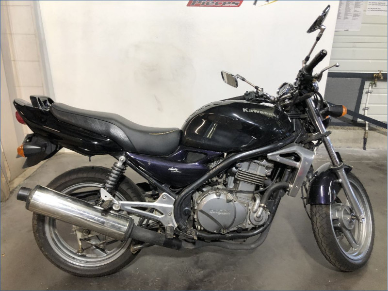 KAWASAKI ER5 