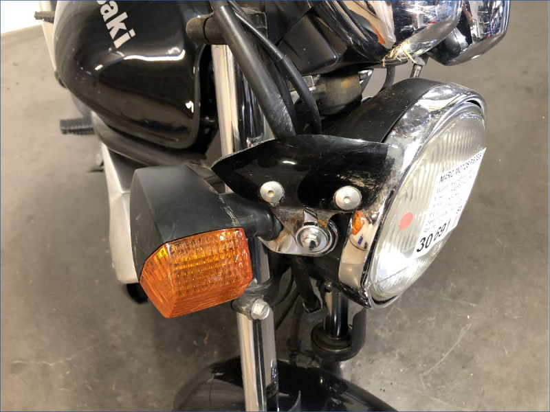 KAWASAKI ER5 