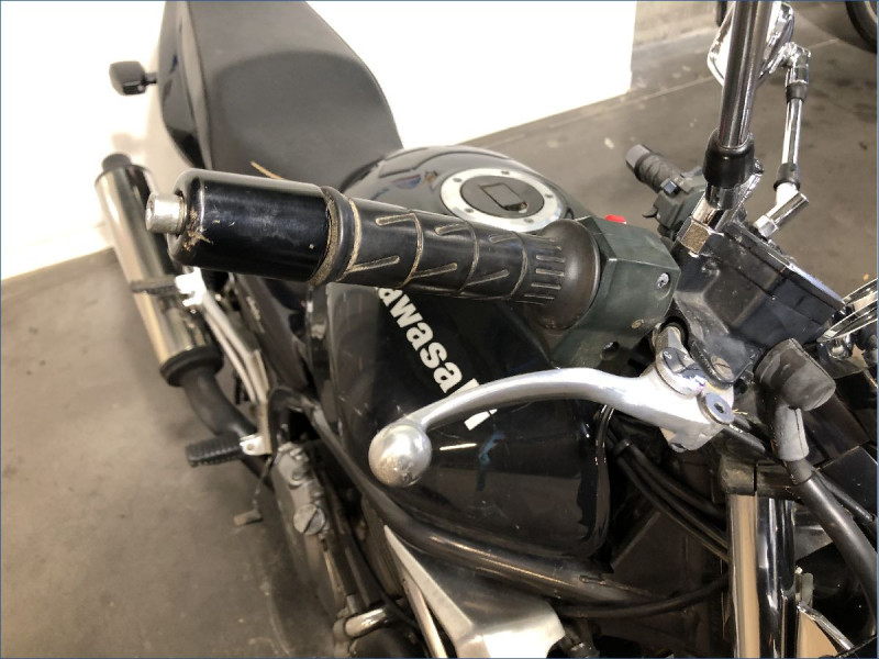 KAWASAKI ER5 