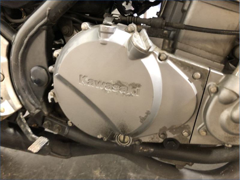 KAWASAKI ER5 