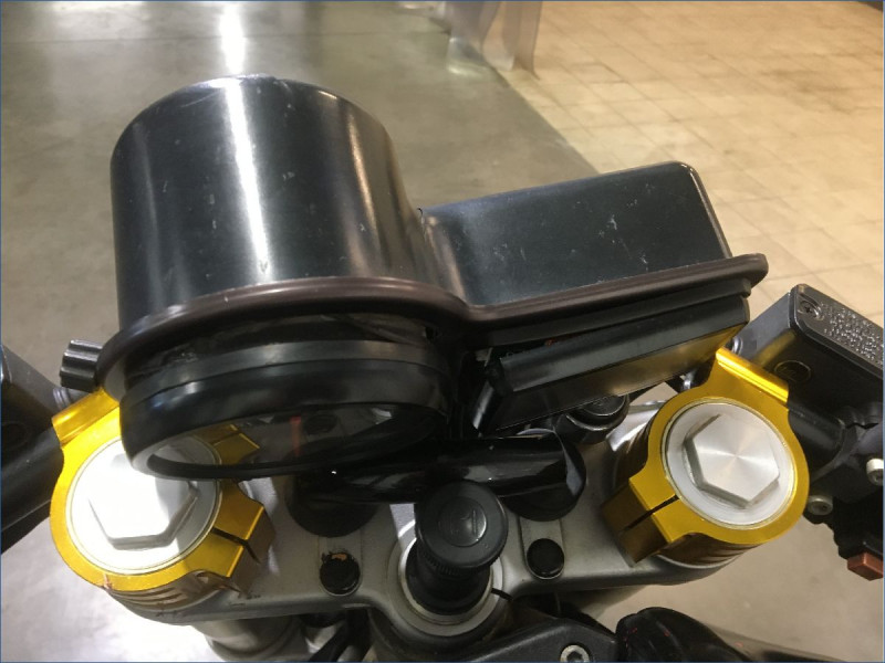 DUCATI 600 MONSTER 