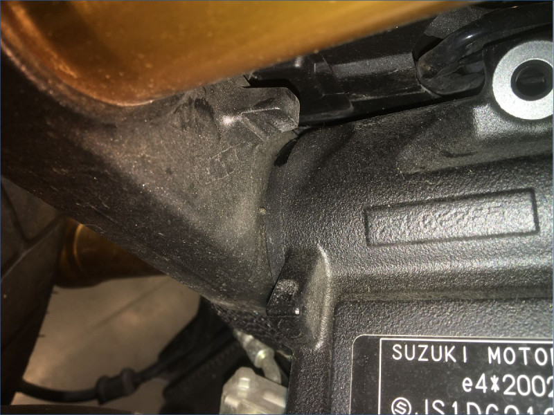 SUZUKI 1000 GSX-S 