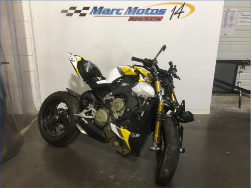 DUCATI 1100 STREETFIGHTER V4 S