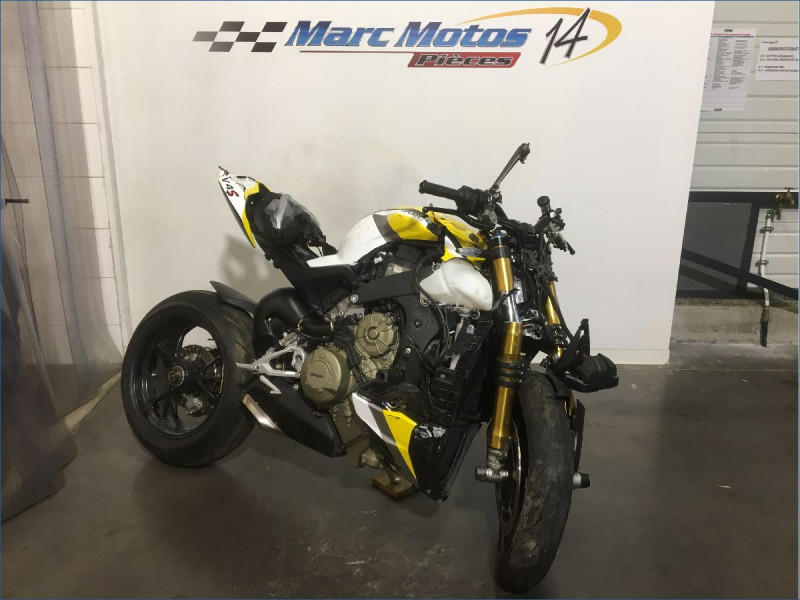 DUCATI 1100 STREETFIGHTER V4 S
