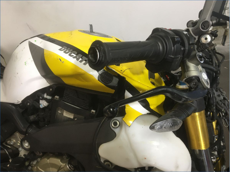 DUCATI 1100 STREETFIGHTER V4 S