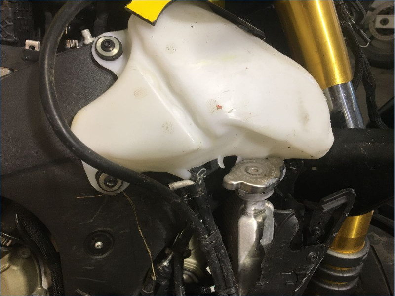 DUCATI 1100 STREETFIGHTER V4 S