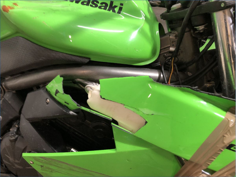 KAWASAKI ER6 F
