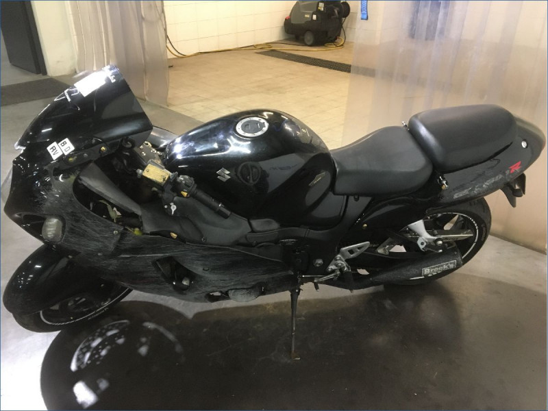 SUZUKI 1300 GSXR HAYABUSA 