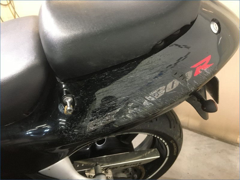 SUZUKI 1300 GSXR HAYABUSA 
