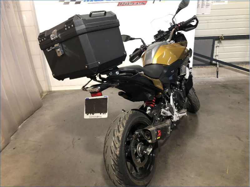 BMW F900XR 