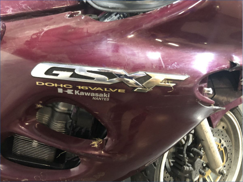 SUZUKI 750 GSXF 