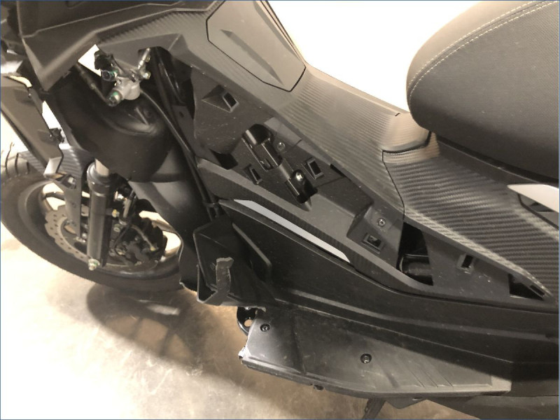 APRILIA 125 SR GT 