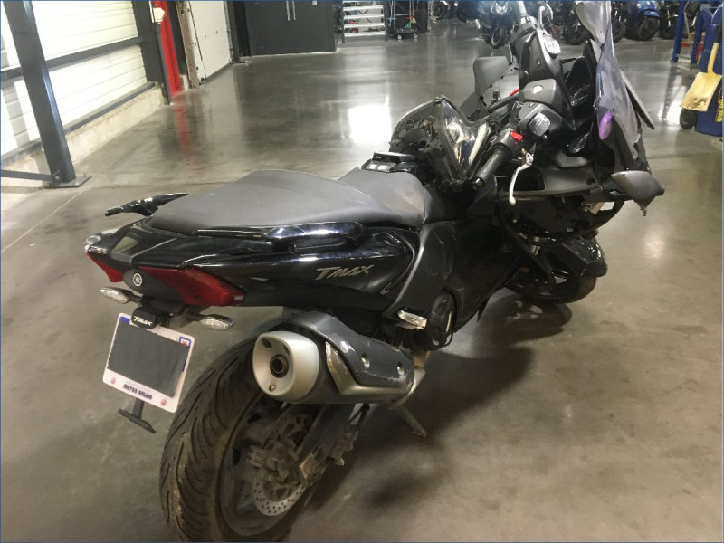 YAMAHA 530 TMAX 