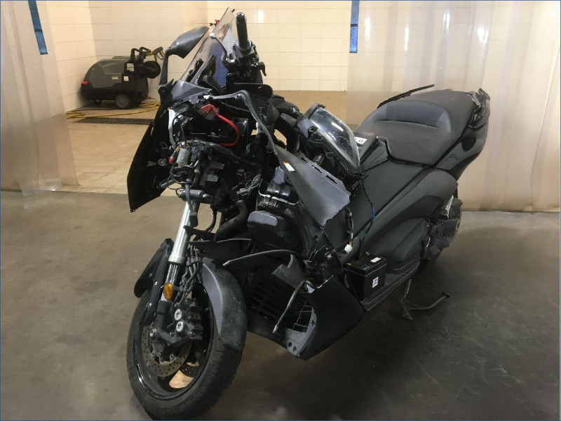 YAMAHA 530 TMAX 