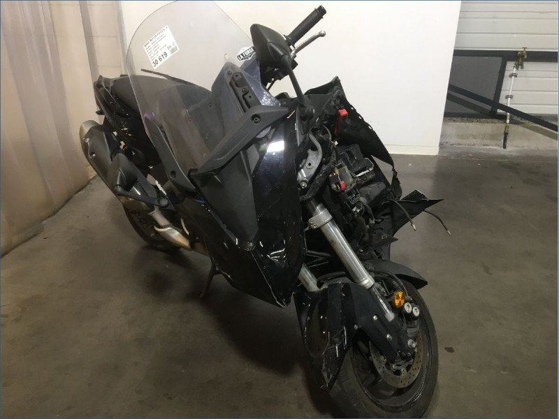 YAMAHA 530 TMAX 