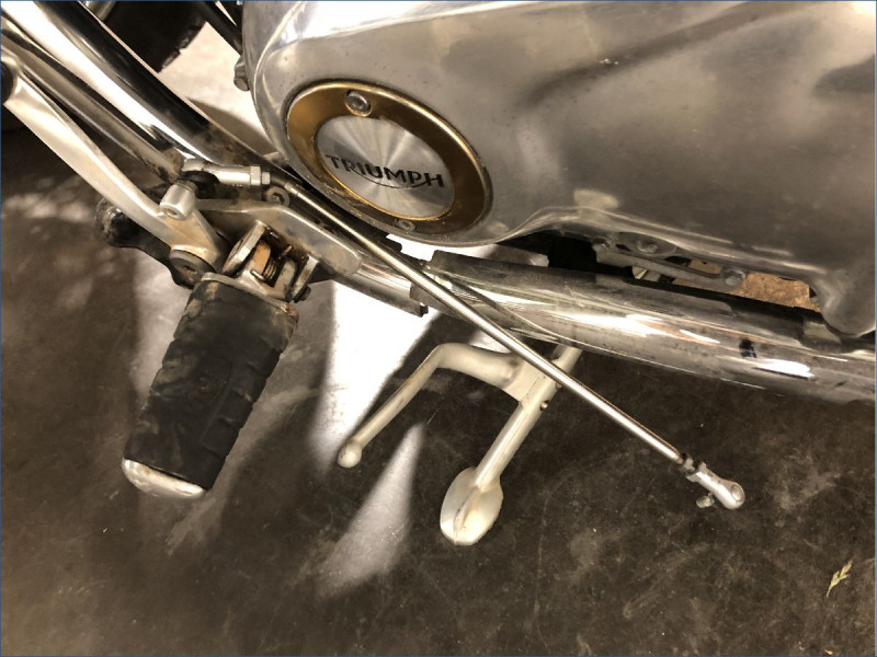 TRIUMPH 1200 SPEEDMASTER 