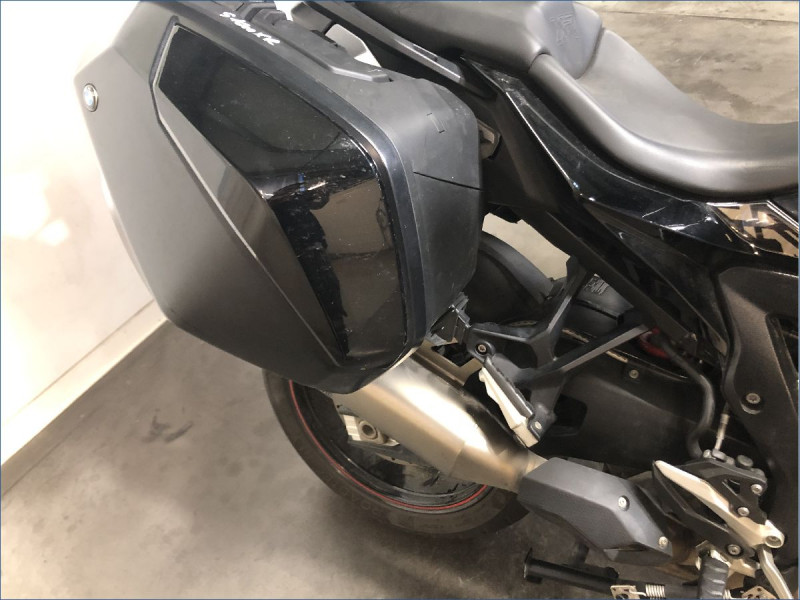 BMW S1000XR 
