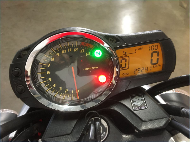 SUZUKI 650 BANDIT N