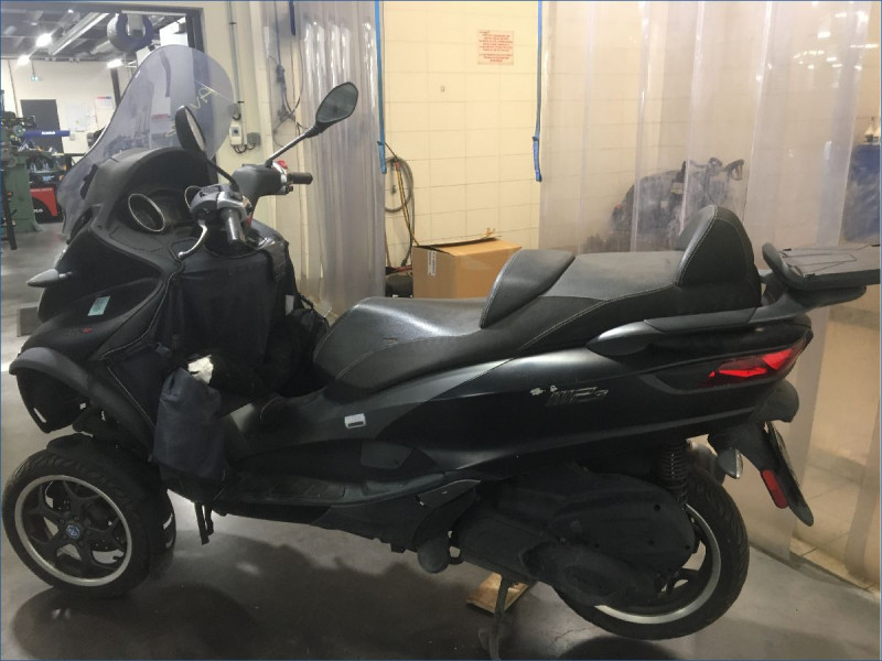 PIAGGIO 300 MP3 LT