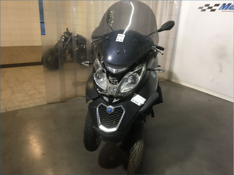 PIAGGIO 300 MP3 LT
