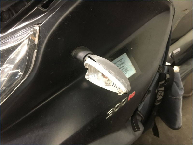 PIAGGIO 300 MP3 LT