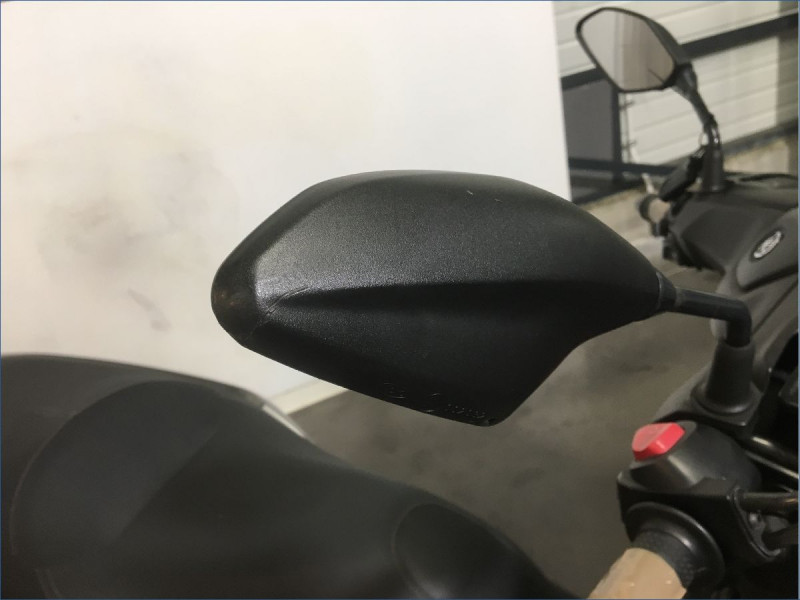 YAMAHA 300 TRICITY 