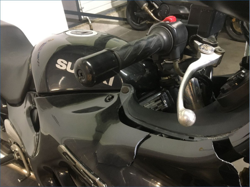 SUZUKI 750 GSXF 