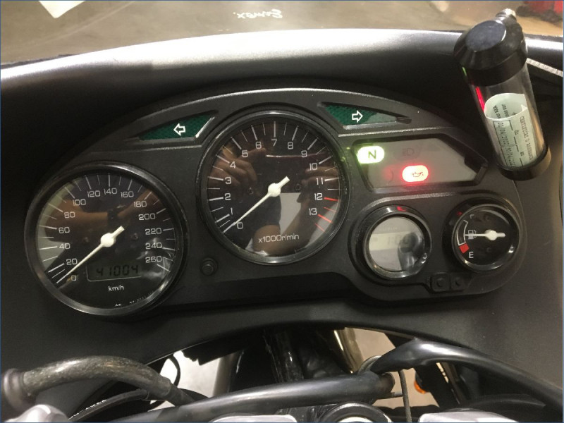 SUZUKI 750 GSXF 