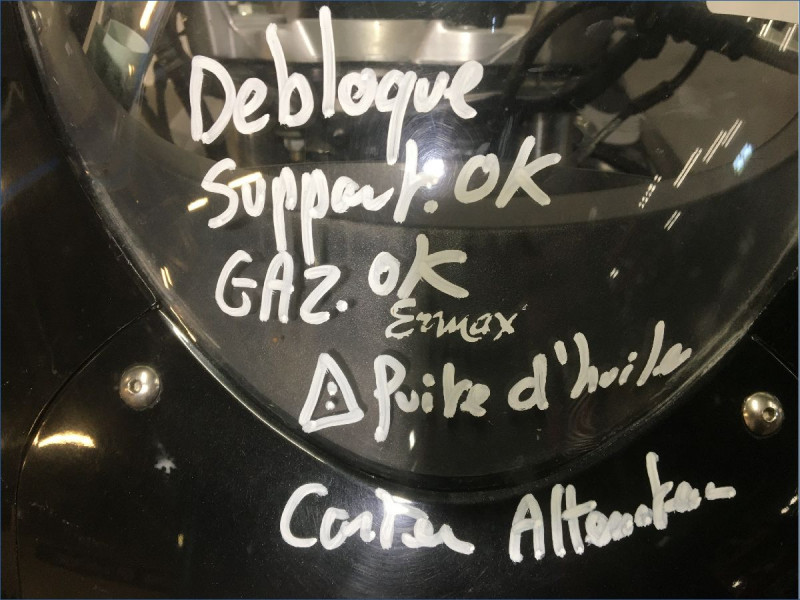 SUZUKI 750 GSXF 