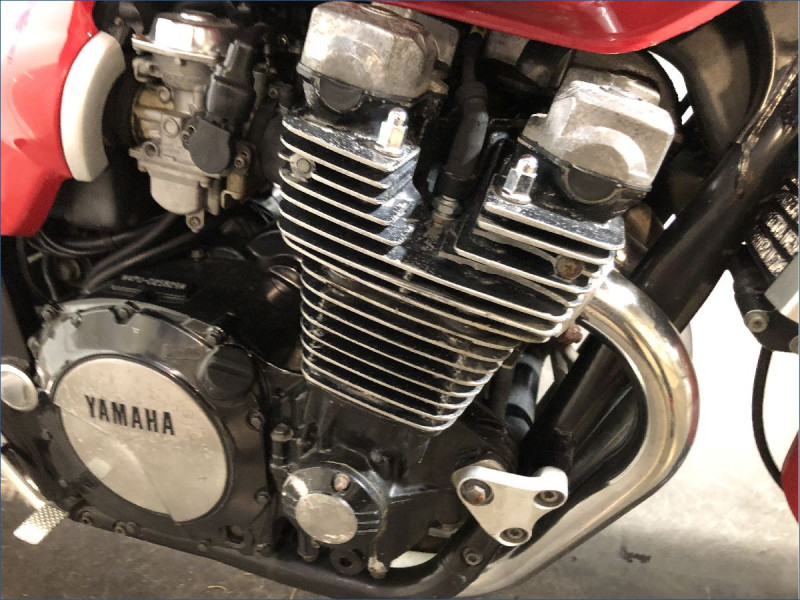 YAMAHA 1200 XJR 