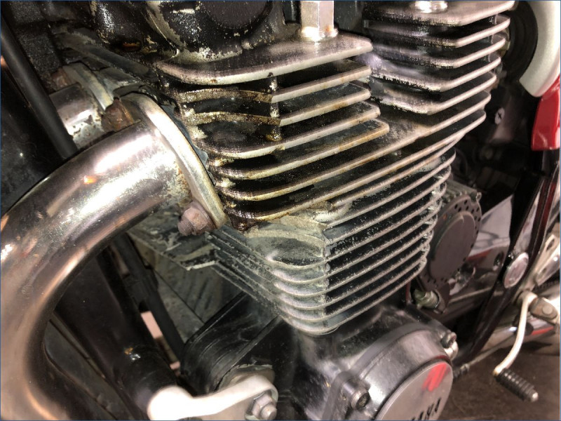 YAMAHA 1200 XJR 