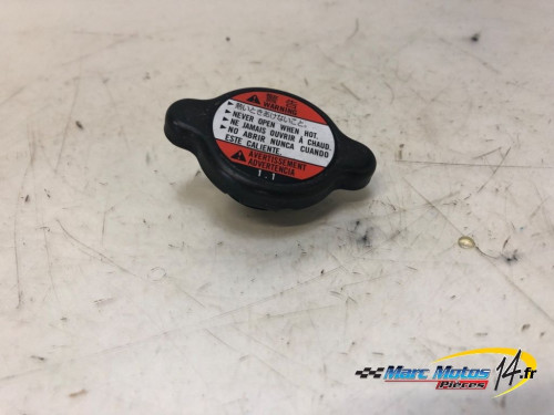 BOUCHON DE RADIATEUR SUZUKI 600 GSXR 2001