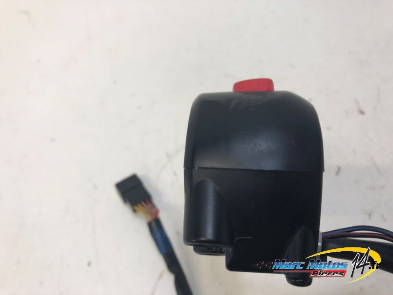 COMMODO DROIT SUZUKI 600 GSXR 2001