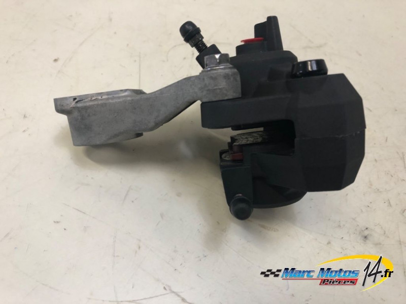 ETRIER DE FREIN ARRIERE SUZUKI 600 GSXR 2001