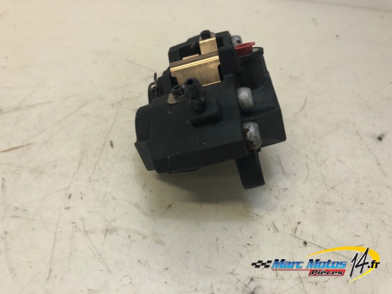 ETRIER DE FREIN AVANT GAUCHE SUZUKI 600 GSXR 2001