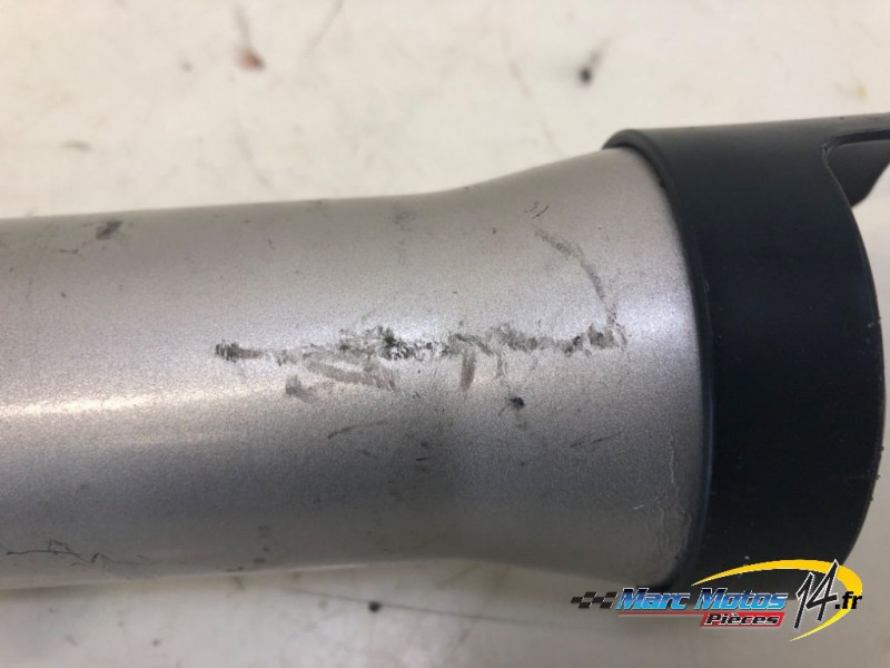 FOURREAU DE FOURCHE SUZUKI 600 GSXR 2001