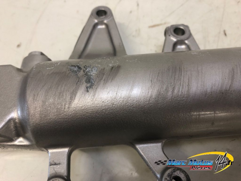 FOURREAU DE FOURCHE SUZUKI 600 GSXR 2001