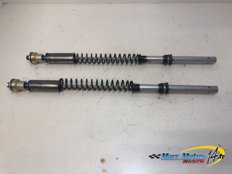 INTERIEUR DE FOURCHE SUZUKI 600 GSXR 2001