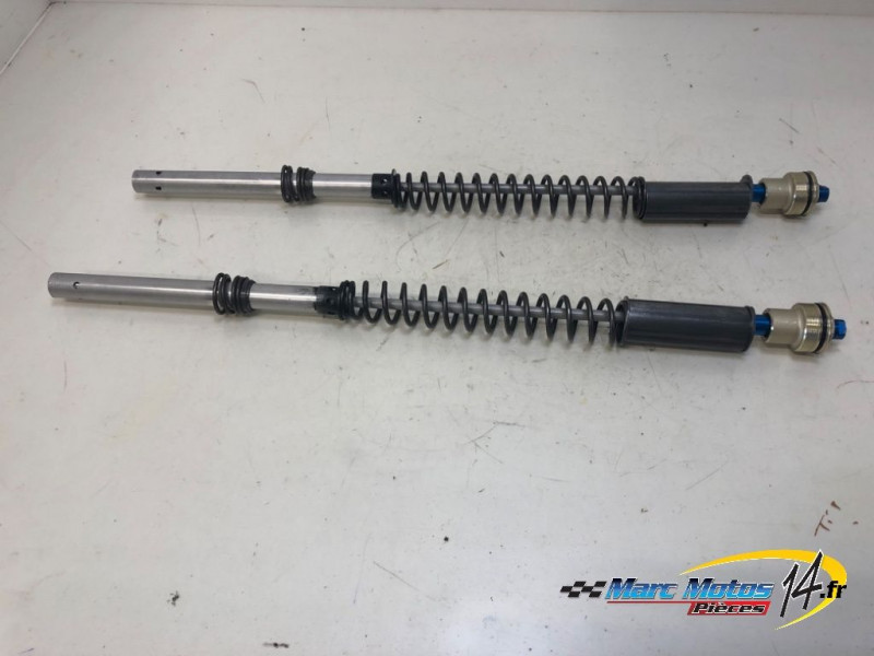 INTERIEUR DE FOURCHE SUZUKI 600 GSXR 2001