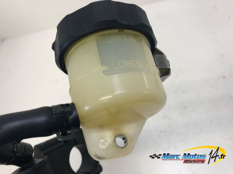 MAITRE CYLINDRE DE FREIN AVANT SUZUKI 600 GSXR 2001