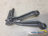 PLATINE ARRIERE GAUCHE SUZUKI 600 GSXR 2001