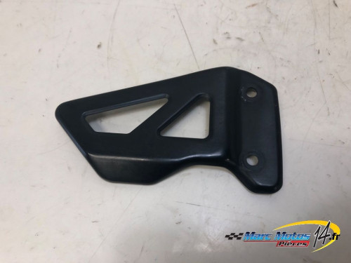 PLATINE AVANT DROITE SUZUKI 600 GSXR 2001