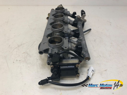 RAMPE D&#039;INJECTION SUZUKI 600 GSXR 2001