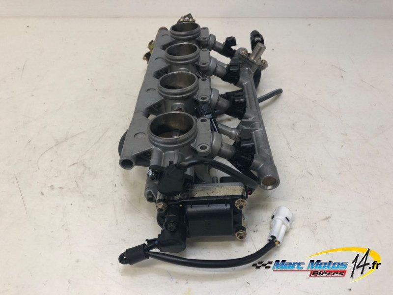 RAMPE D'INJECTION SUZUKI 600 GSXR 2001