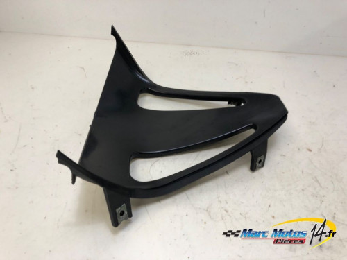 V DE CARENAGE SUZUKI 600 GSXR 2001
