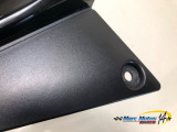 CACHE LATERAL INTERMEDIAIRE DROIT YAMAHA 1300 XJR 2008