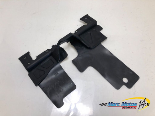 PLASTIQUES ET CAOUTCHOUCS DIVERS YAMAHA 1300 XJR 2008