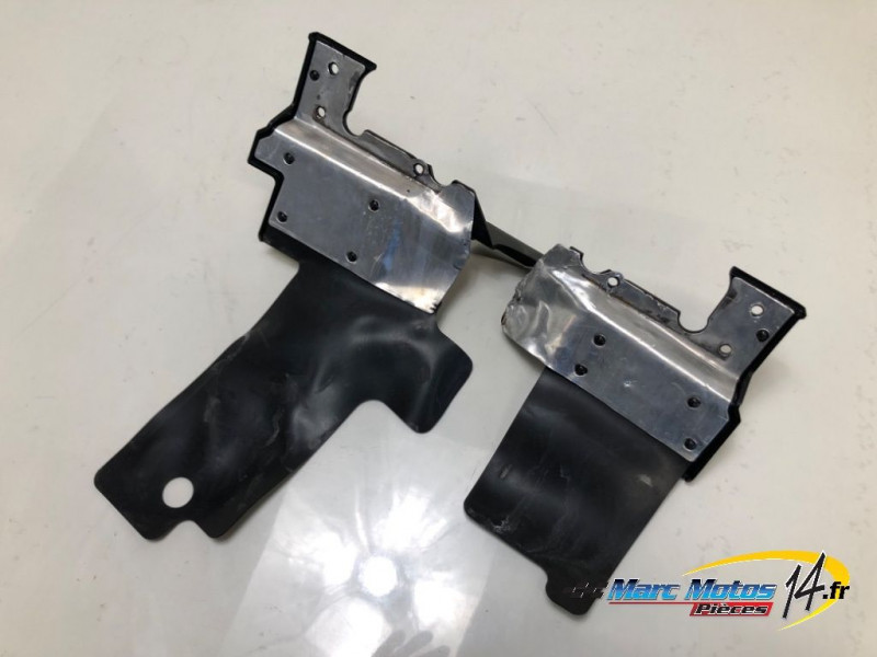 PLASTIQUES ET CAOUTCHOUCS DIVERS YAMAHA 1300 XJR 2008