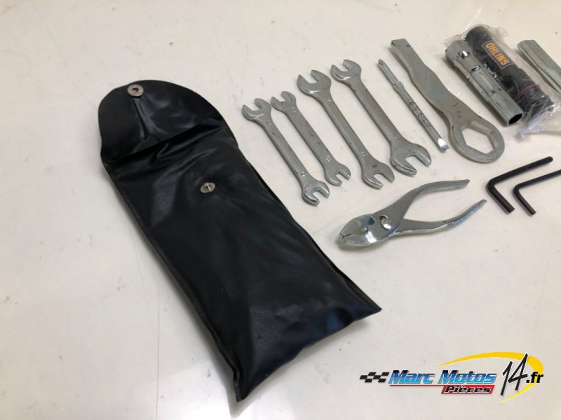 TROUSSE A OUTILS YAMAHA 1300 XJR 2008