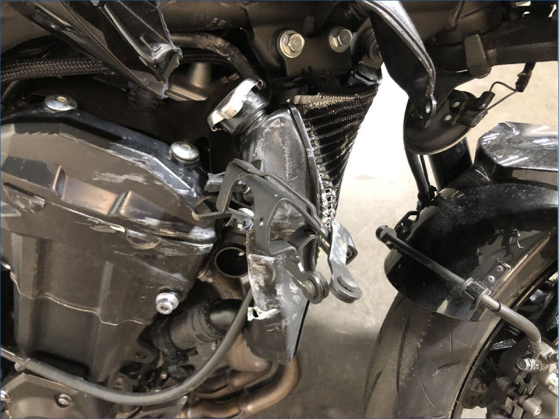 KAWASAKI Z900 